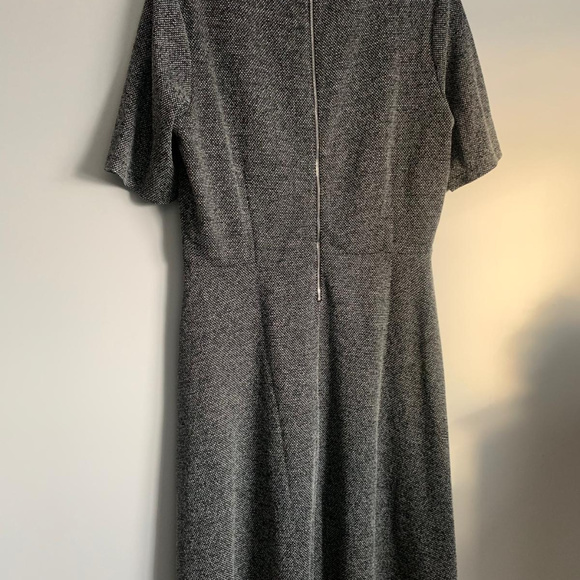 Formal Dress - Picture 2 of 3